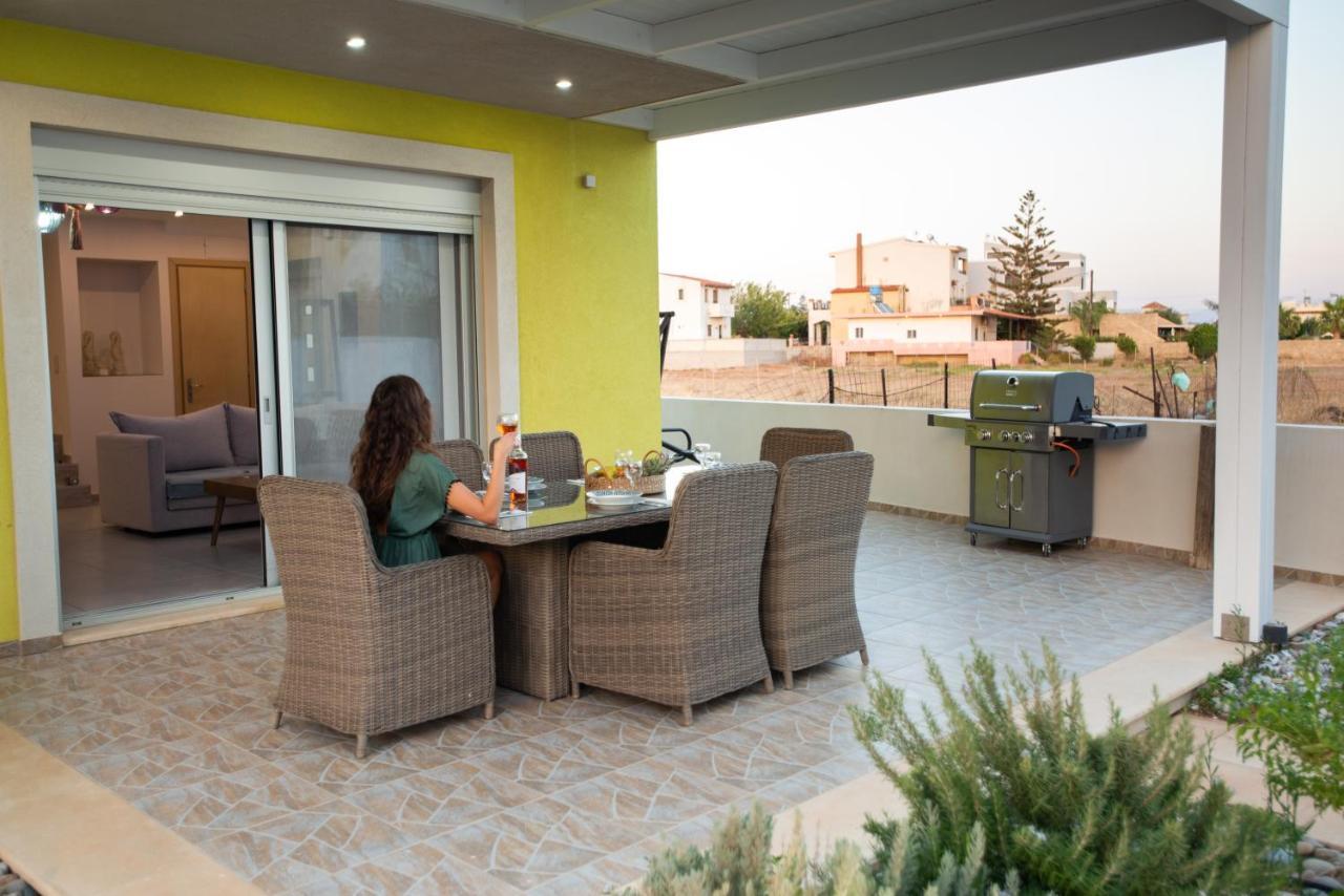 Melia Villa Κόκκινος Πύργος Εξωτερικό φωτογραφία
